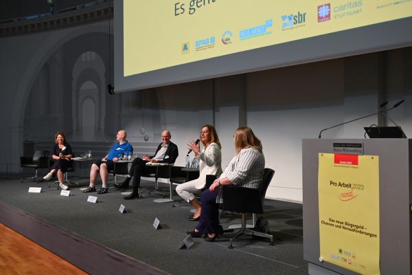 proarbeit-sozial-2023-262533D55E01-17BA-AF79-DD08-5CFC7B07888E.jpg