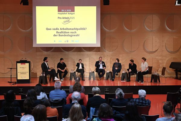 proarbeitsozial-2025-5306-26F3879F2-590F-841F-B6E5-089BE0C36CFE.jpg